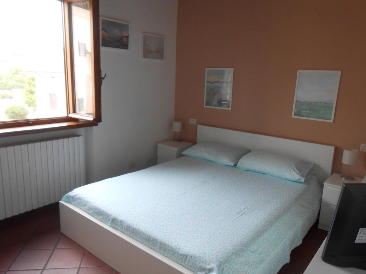 Casa Vacanze Orsi Лукка Экстерьер фото